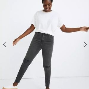 Madewell Petite Curvy Skinny Jeans in Blask Sea, Size 28